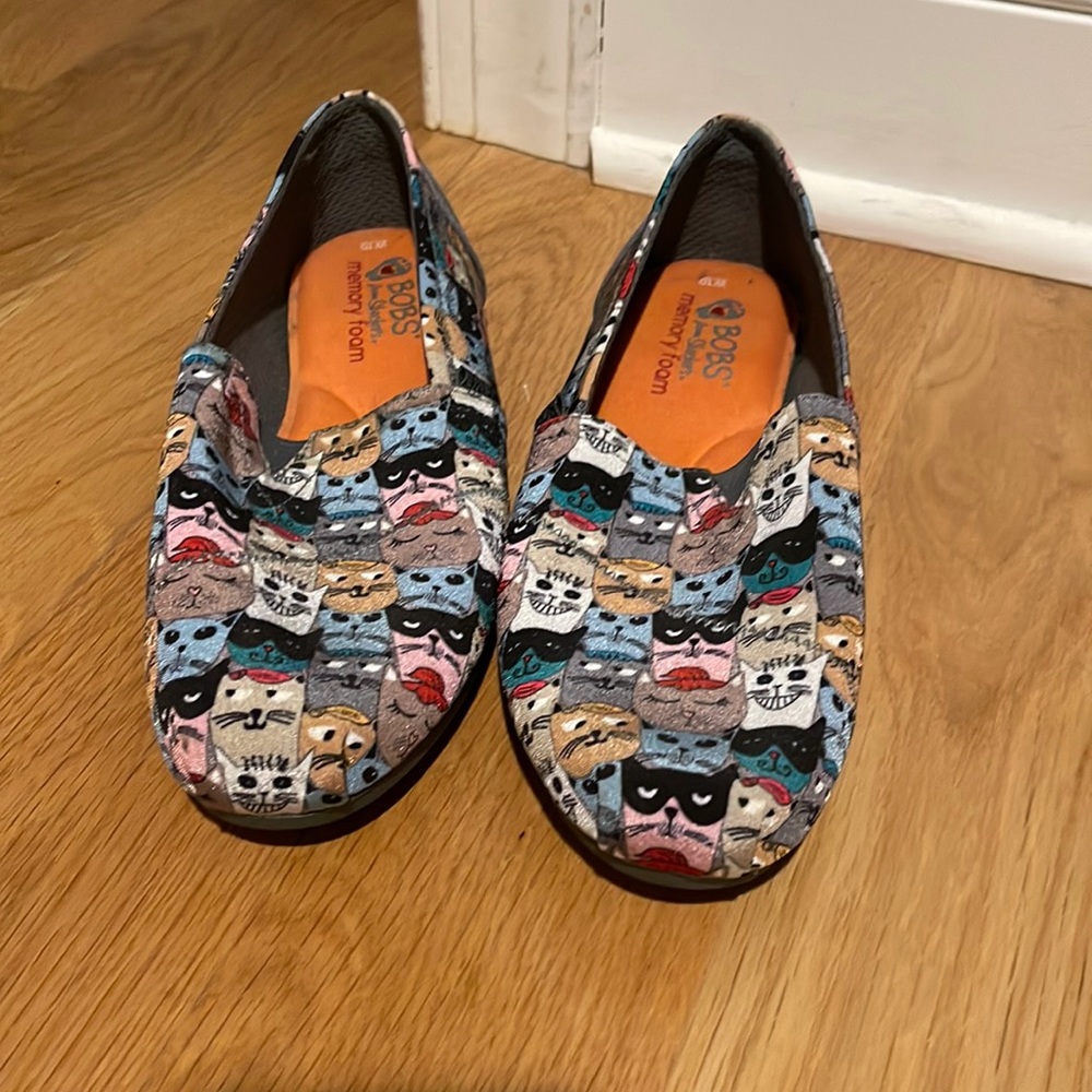 BOB’s Flats- Cat Themed